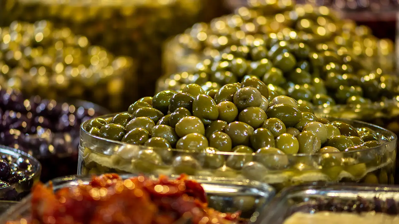 Close Up olives at the Iberia Experience market