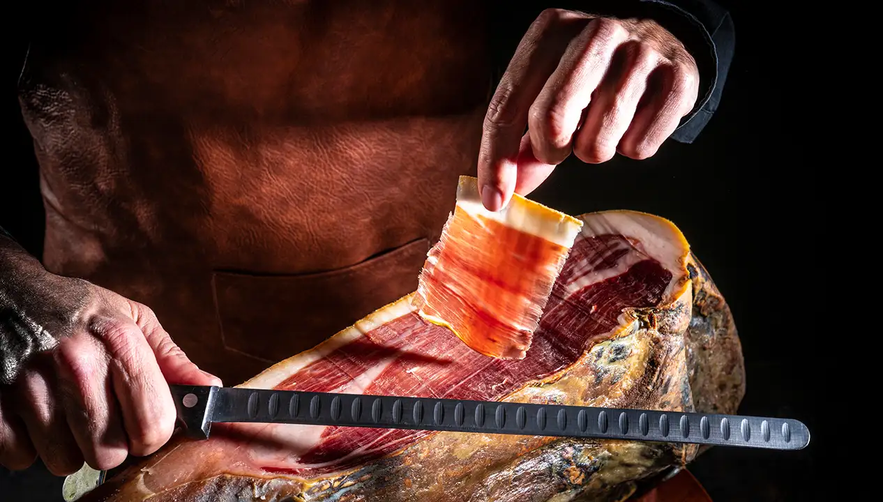 Découpe de jambon cru espagnol